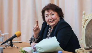 Сара Назарбаева бірнеше жыл бұрын өзінің "Қонақай" тегін қайта алғаны белгілі болды