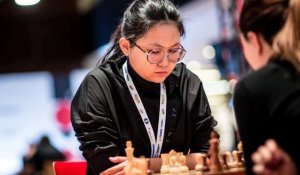 Бибісара Асаубаева ФИДЕ рейтингісі ең жоғары шахматшыны ұтты