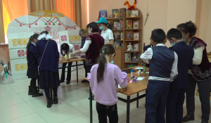 «Қазақ тілінде бірде-бір үйірме жоқ»: Алматы тұрғыны әкімге шағымданды