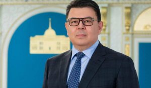 Қанат Бозымбаев Президенттің кеңесшісі боп тағайындалды