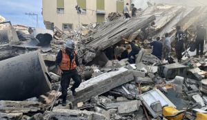 Газа секторындағы аурухана бомбаланды: 800 адам қайтыс болды
