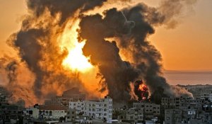 Газа секторында қазақстандық әйел қызымен бірге қаза тапты