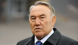 Әнұран авторлығынан Назарбаевтың аты-жөні алынып тастала ма – Қошанов жауап берді