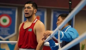 Үшінші қазақстандық боксшы Париж Олимпиадасына жолдама жеңіп алды