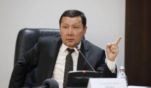 Астанаға өңшең намыссыз қазақтар жиналады — Парламент депутаты