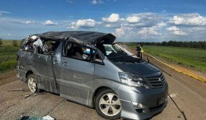 Жүргізуші полицейлердің кеңесін елемеген: Ақтөбе облысында жол апатынан 4 адам қаза тапты