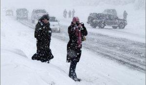 Еліміздің солтүстігінде 12 сағат бойы қар жауып, көліктер қозғалысы қиындады