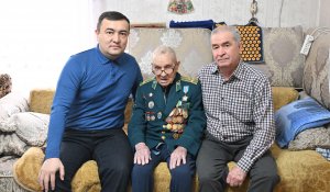 «Жақыныңа жәрдемдес»: алматылық еріктілер ардагерлер мен қарттарға қолдау білдірді