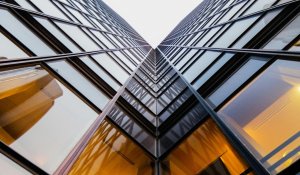 Инфляцияны тежеу үшін Ұлттық банкке қатаң ақша-несие саясатын сақтауы қажет – сарапшылар пікірі