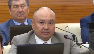 «Ақын-жазушылар қаптап кетпей ме»: ЖИ-ге Саиров туралы өлең жазғызған депутат дабыл қақты