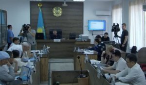 «Сақалдымен шатастырып, Шерзатты ұрып жібердім»: Белқожаев сотта не айтты