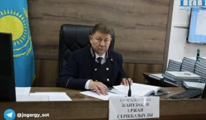 Шерзат Болат сотында күліп бара жатқандардың видеосын таратқандар жазаланды