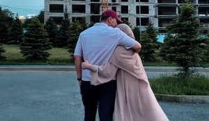 «Аяғы ауыр деп ойлап қалдым»: Жаһан Отарғалиевке әйелі тосынсый жасады