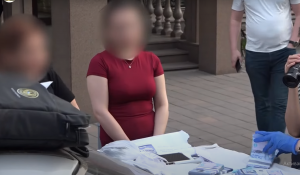 Алматыда жаңа туған сәбиді сатпақ болғандар ұсталды