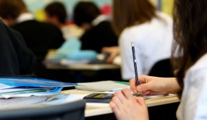 Елімізде білім гранттарына құжат қабылдау қашан басталады