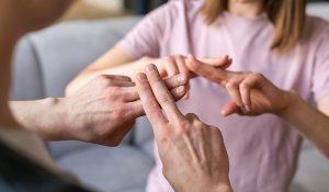 Қазақстанда ымдау тіліне арналған электрондық сөздік әзірленді