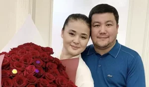 «Әйел ашуланса құлпырады». Мөлдір Мұқанова Тұрсынбекпен ажырасты дегенге қатысты