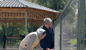 «Енді қайтып келмейді». Баян Алагөзованың қызы отбасындағы қайғылы жағдайды айтты