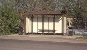 Қарағандыда жүкті әйел автобус аялдамасында босанып қалды
