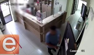 Қарағандыда ер адам жеке клиникада медбикені аяусыз соққыға жықты