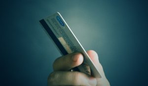 Енді банк деректерін үшінші тұлғаға бергендер жазаланады