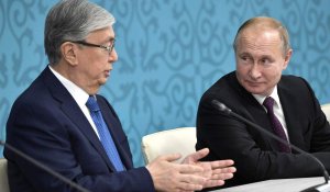 Украинадағы соғысты талқылаған: Путин Тоқаевқа қоңырау шалды