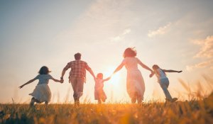 Отбасы құндылығының балаға әсері қандай? – Психолог