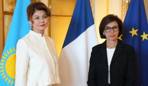 Аида Балаева Францияның Мәдениет министрімен кездесті