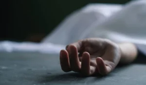 Қарағандыда полицей жанынан табылған жалаңаш әйелге қатысты жаңа дерек шықты