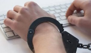 Қазақстанда онлайн-казино жарнамалаған блогерлерге қылмыстық жауапкершілік енгізу ұсынылды