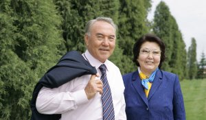 Айдос Үкібай Сара Назарбаеваның денсаулығына қатысты тараған ақпаратқа түсініктеме берді