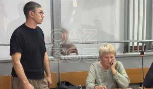 «Қызыма дұрыс тәрбие бере алмадым»: Алика Мұхамадиеваның әкесі сотта сөйледі