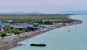 Алакөл демалыс аймағын басқаратын жеке мекеме құру қажет – Берік Уәли