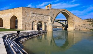 Анадолы жүрегі: Битлис, Сиирт, Муш және Батман – түркі тарихының мәңгілік ізі