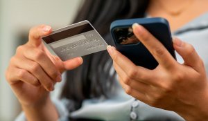 Алаяқтық: Банктер өздігінен ЭЦҚ жасауға көшкен