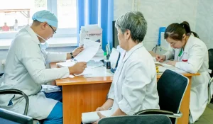 Катонқарағай ауданында жұмыс істеуге Астана мен Шымкенттен дәрігерлер келді