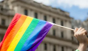 Мәжіліс ЛГБТ насихатына тыйым салуды көздейтін заң жобасын мақұлдады