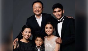 «Әділдік талап етеміз». Марқұм Арман Дүйсеновтің жұбайы президенттен көмек сұрады