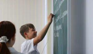 Ресейге оралған орыс отбасылары балаларын мектепке орналастыра алмай жүр