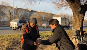 Жетісу жастары тазалық сақшыларына алғыс білдіріп, қала көшелерін бірге тазалады