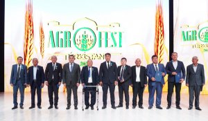 Түркістан облысында ауыл шаруашылығы саласының еңбеккерлері құрметке бөленді