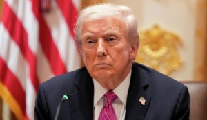 Трамп Зеленскийден аздап көңілі қалғанын айтты