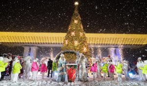 Алматының барлық ауданында жаңа жылдық шырша бір мезгілде жағылады