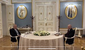 Назарбаев пен Путин Кремльдің асханасында кездесті