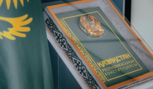 Мемлекеттік тілдің мәртебесі күшейтілді – жаңа Ата заңдағы 9-бап өзгерді