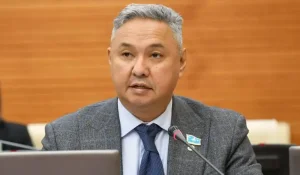 «Ақ жол» партиясы жаңа Конституция жобасын қолдайды – Азат Перуашев