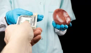 Түркістан облысында өз бүйрегін 13 млн теңгеге сатпақ болған ер адам сотталды