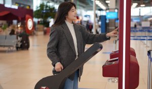 Домбырамен ұшуға бола ма? FlyArystan нақты талаптарды атады