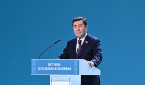 Әйелдер партияның әлеуметтік жобаларын жүзеге асыру ісінде маңызды рөл атқарып келеді – Ерлан Қошанов