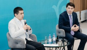 Жаңа прогрессивті Конституция – бірлігіміздің негізі: Атырауда жастармен кездесу өтті